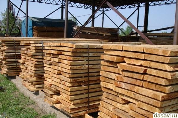 Как выбрать древесину на складе