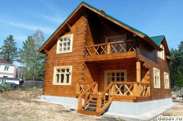 Красивые деревянные дома из бруса с мансардой
